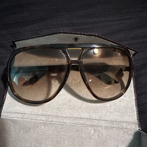 Gucci Other - Gucci Men’s Aviator Sunglasses